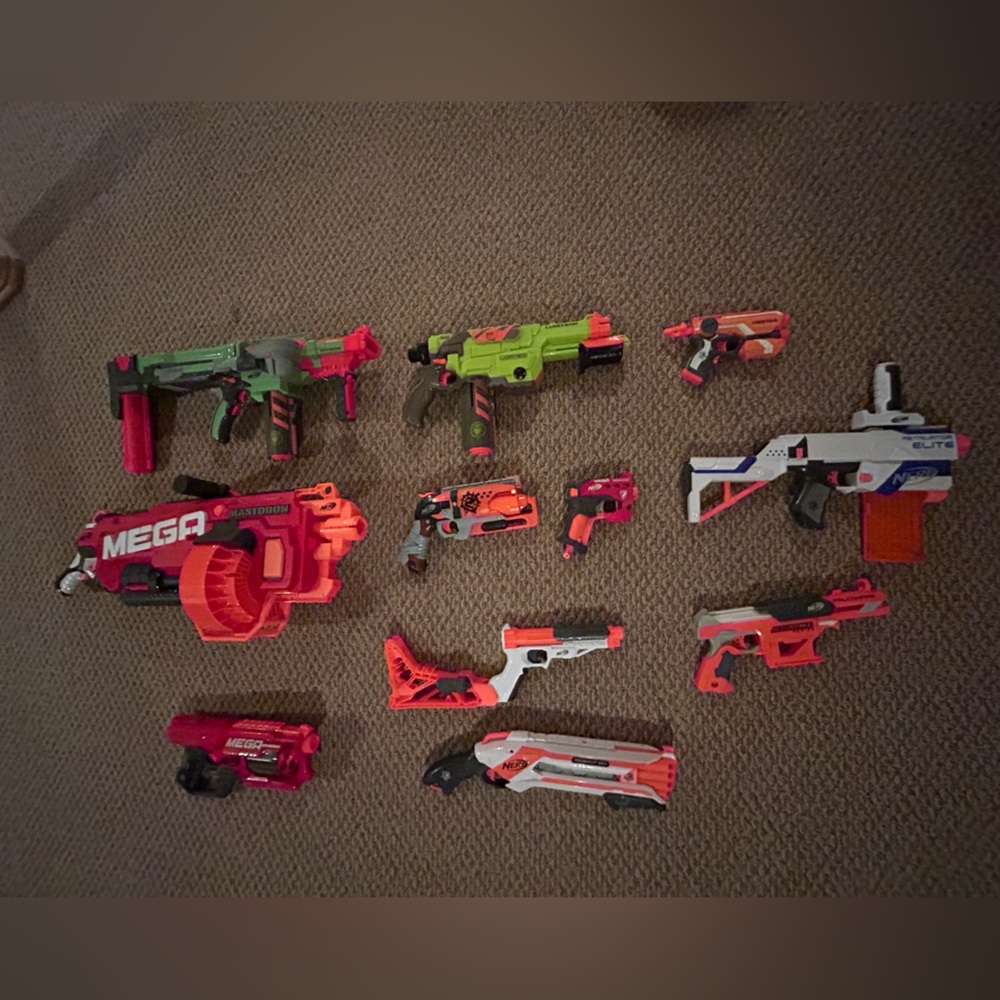 NERF GUN BUNDLE!! Message me for individual guns, or if you want to pick a few.
